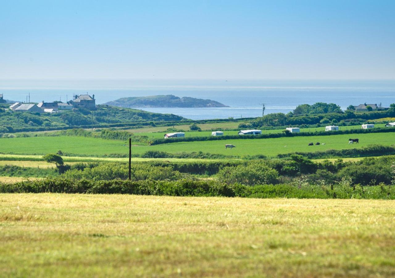Ysgubor Bach Villa Aberdaron Bagian luar foto